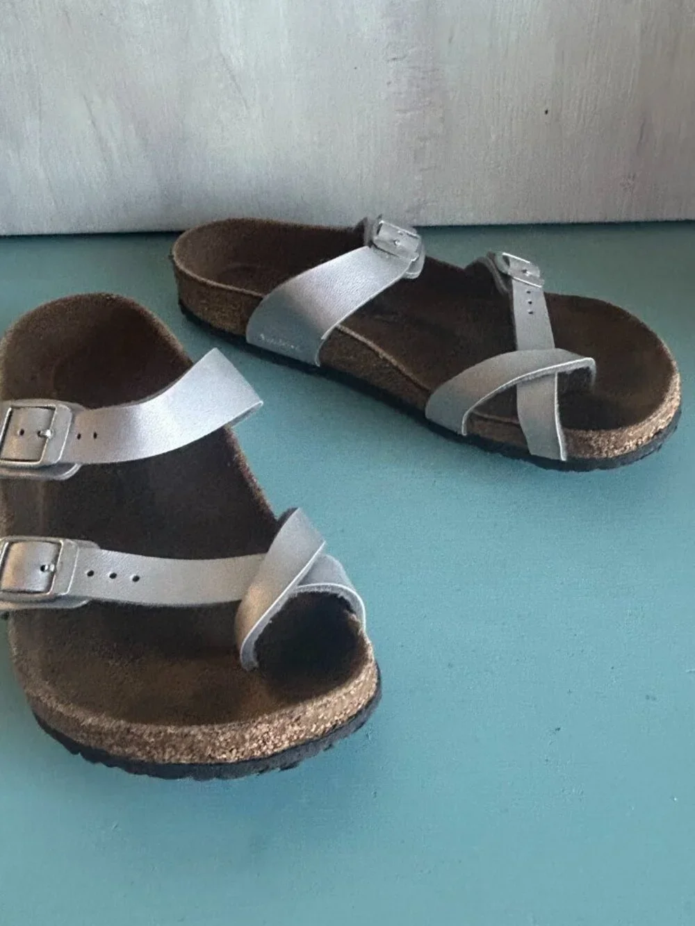 Birkenstock Girls Mayari Metallic Leather Sandals Silver Size 34 Size 3.5